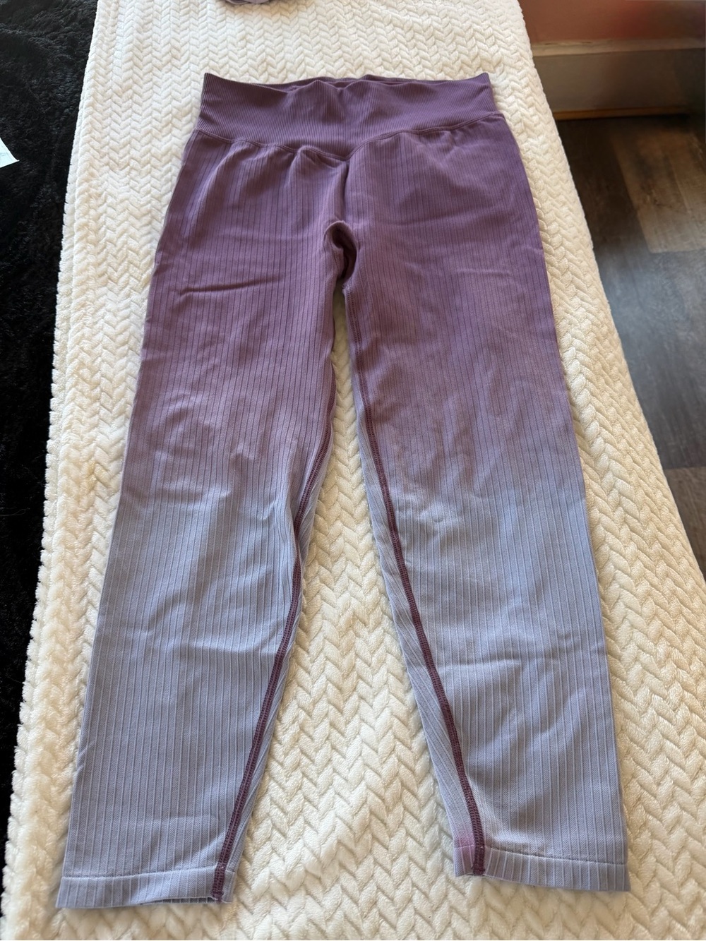 Ombre Purple Ribbed Leggings
